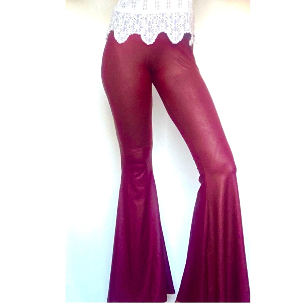 Basil Lola Wide leg maroon Pants size M ( fits size 2)